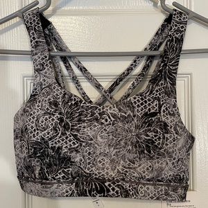 Lululemon Free To Be Serene Padded Sports Bra